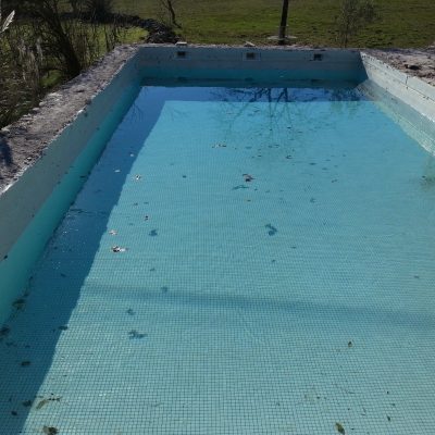 piscines Nimes-construction piscines Nimes-renovation piscine Gard-membrane armee Gard-installation piscines Nimes-pisciniste Nimes